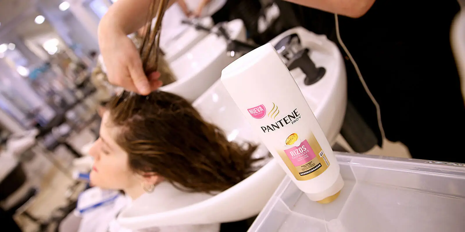 Marketing ADDs y el contraste entre estrategias locales y globalización en negocios