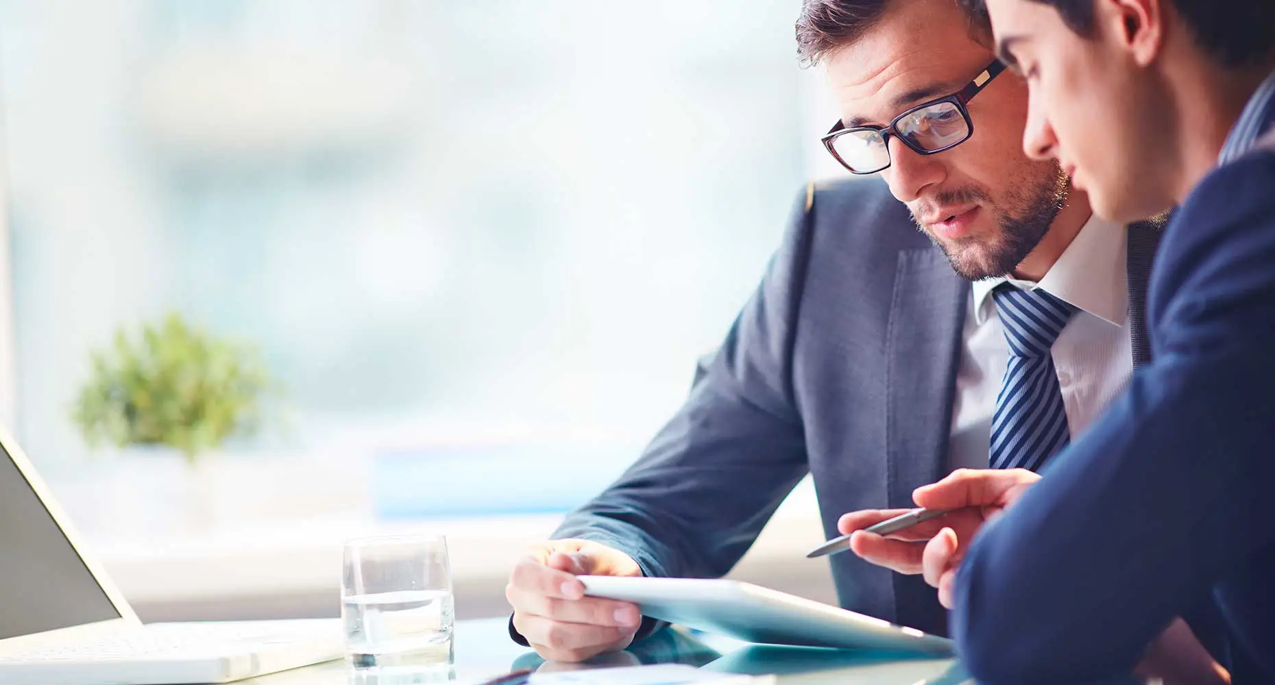 Estrategias de ventas efectivas para impulsar negocios y crecimiento sostenible