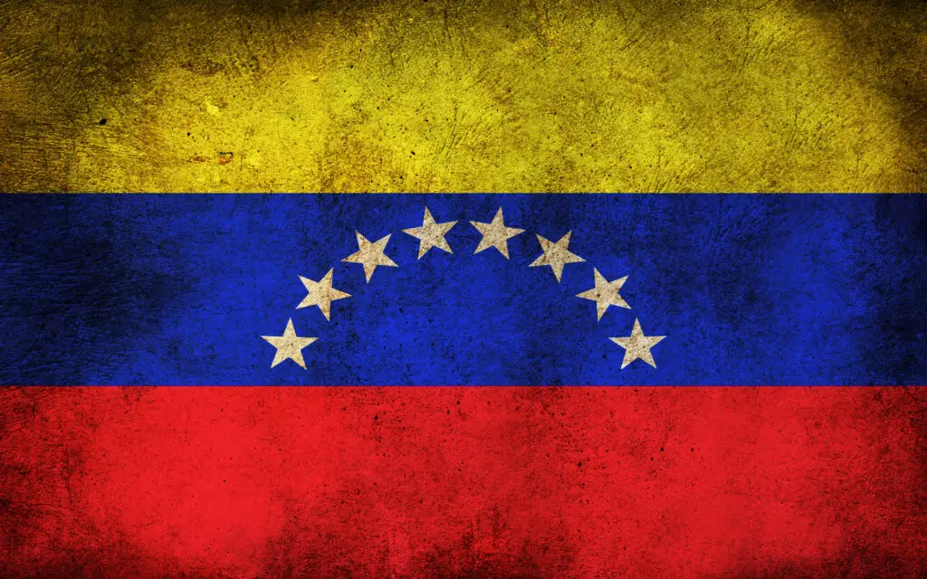 Segmento migrante venezolano en Perú influyendo en nuevos modelos de negocio y consumo